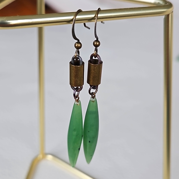 Jade-Like Teardrop Earrings + Necklace SET - Picture 2 of 5